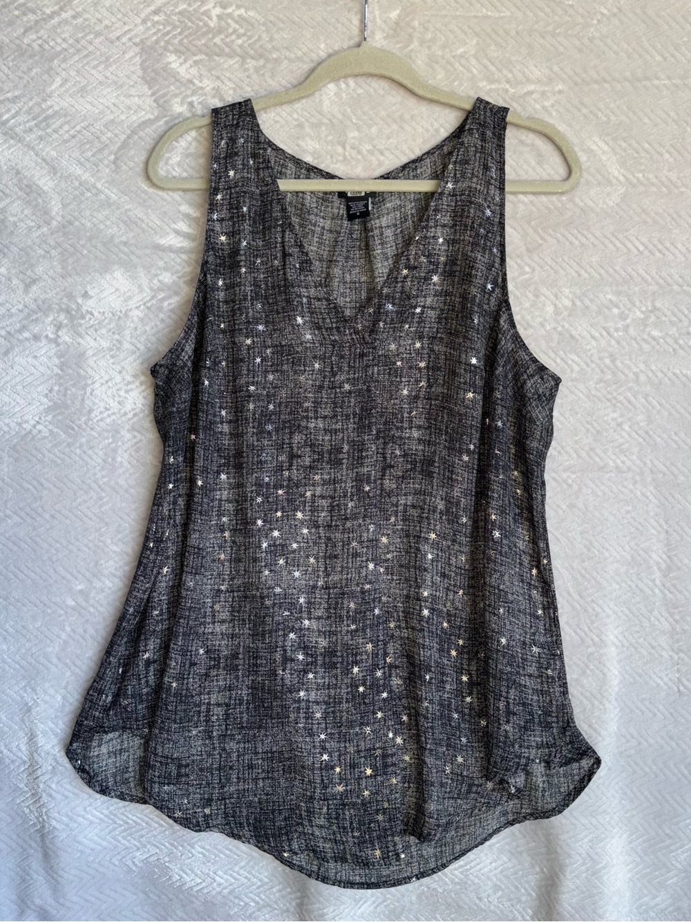 Torrid Black Gray Metallic Star Celestial Tank Blouse Size 0 - Picture 3 of 9